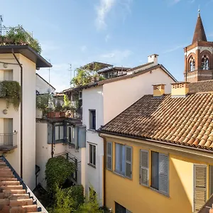homemi-duomo-apartment.italymilanhotels.net/